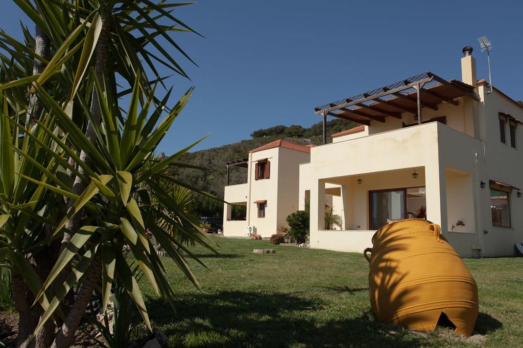 Villa Spiti Louloudis Спилион Экстерьер фото