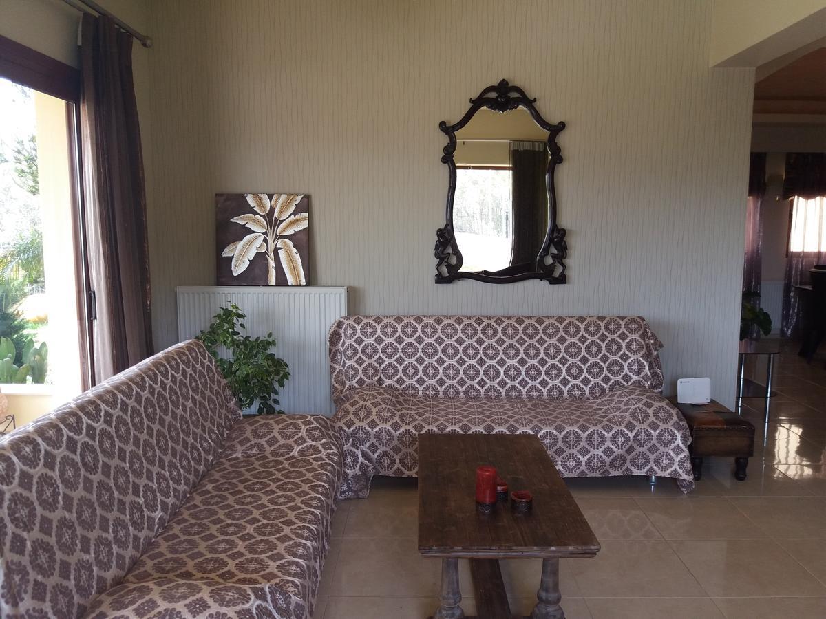 Villa Spiti Louloudis Спилион Экстерьер фото